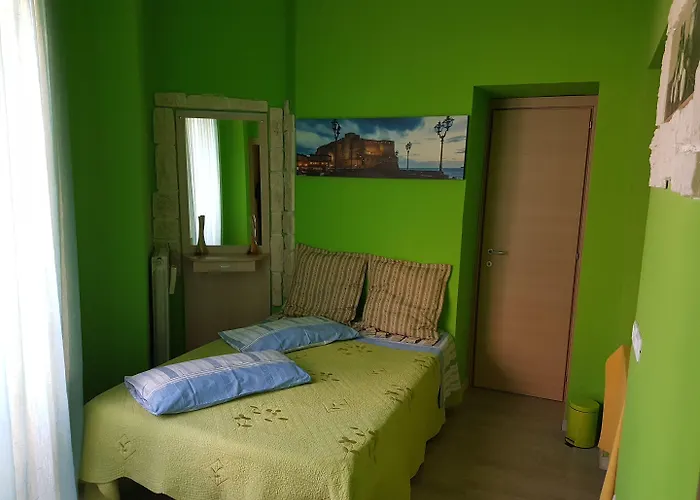 Thousand Colors Napoli